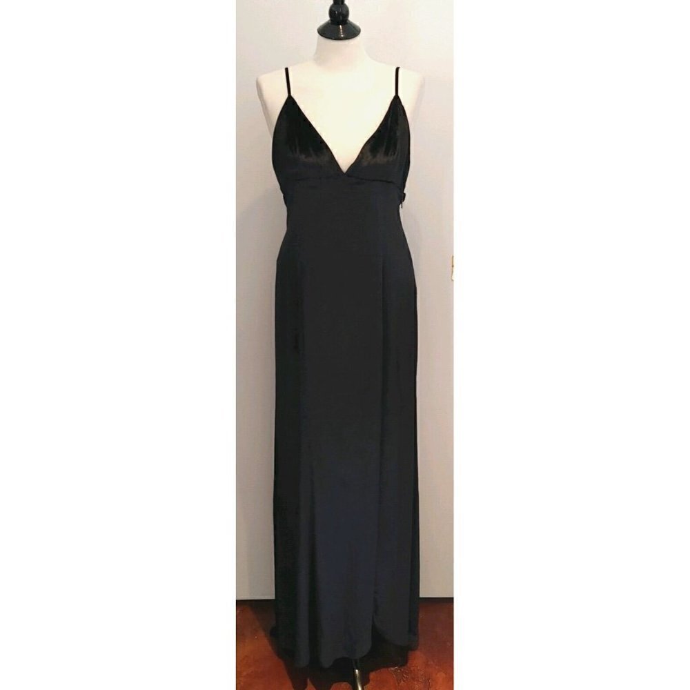 NWT Haute Hippie Black Velvet Maxi Evening Dress Spaghetti Straps Size 8 - Picture 3 of 13